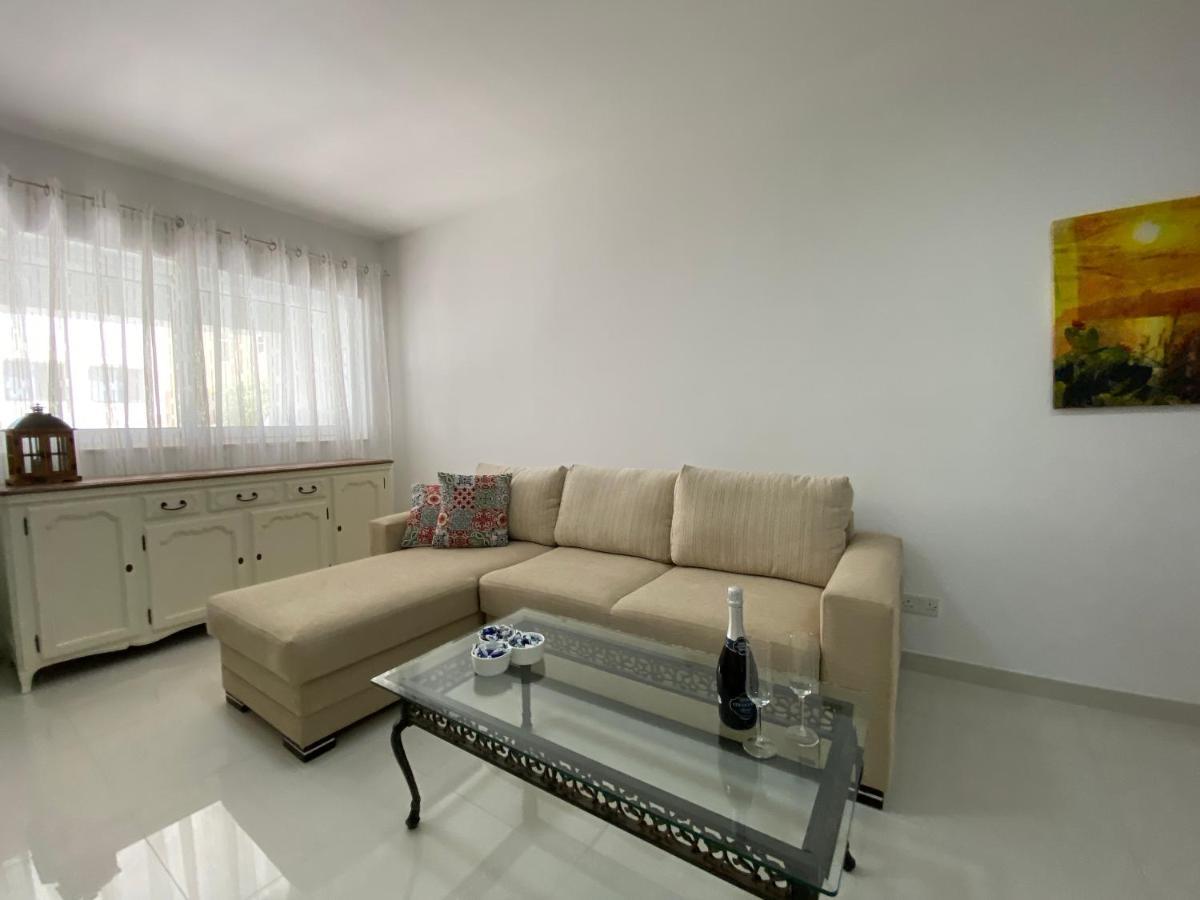 Sunshine Apartments Mellieha - Modern Three Bedroom Ground Floor Apartment With Yard Exterior foto